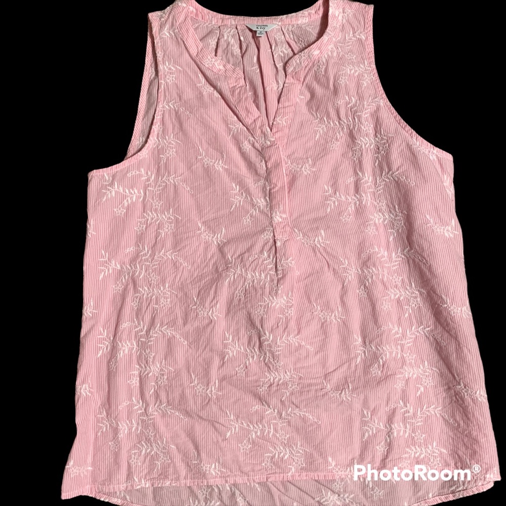 Crown & Ivy Tunic Top
